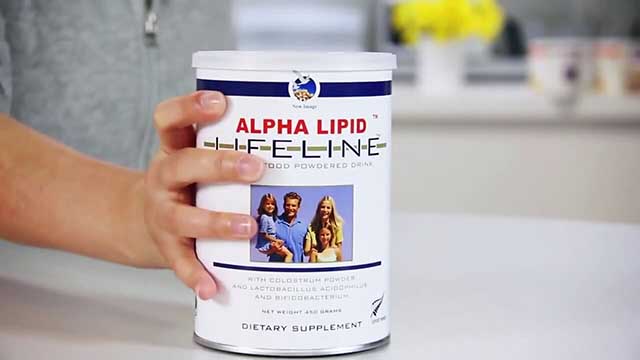 Uống sữa non Alpha Lipid hỗ trợ cho việc giảm cân, cân bằng dinh dưỡng cho cơ thể
