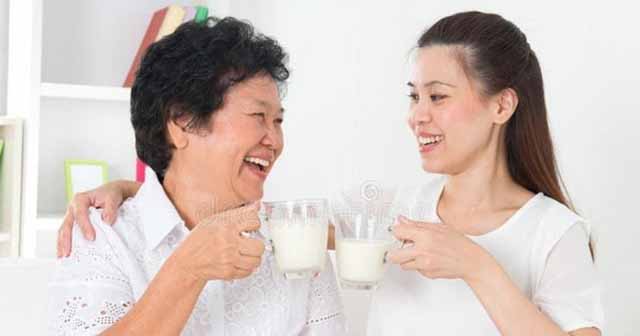 Sữa non giúp tăng cường sức khỏe, đề kháng, phòng ngừa bệnh cũng như tốt cho xương khớp